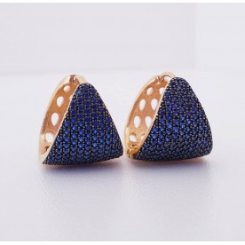 Argola triângulo safira